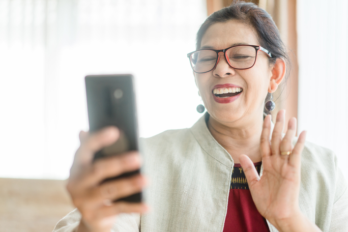 woman facetiming