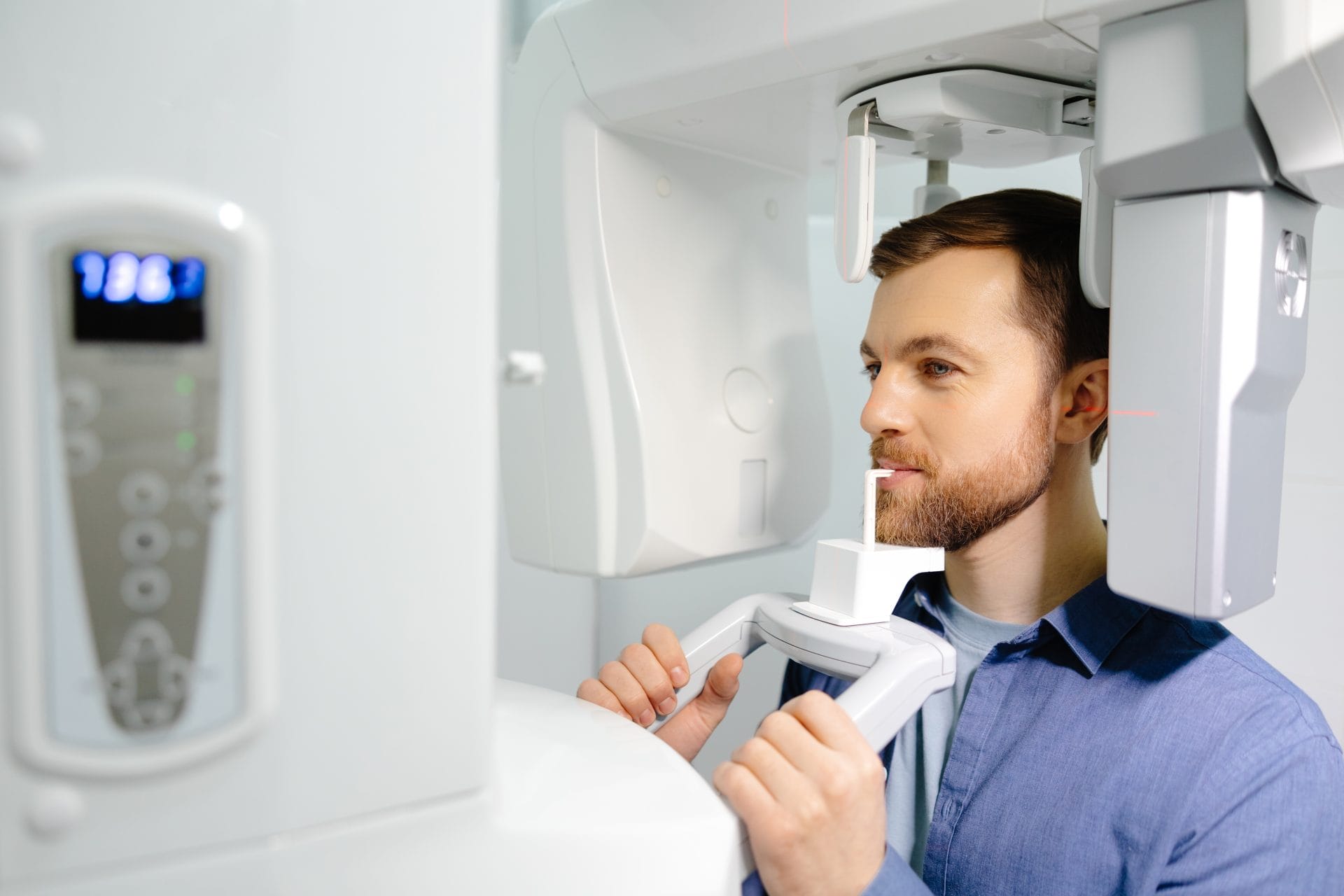 What Can a Digital Dental Scan Tell You About Your Smile Before Treatment Starts?